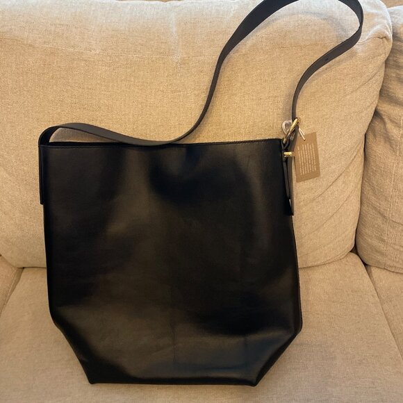 Madewell Essential Bucket Tote- Black - Picture 3 of 6